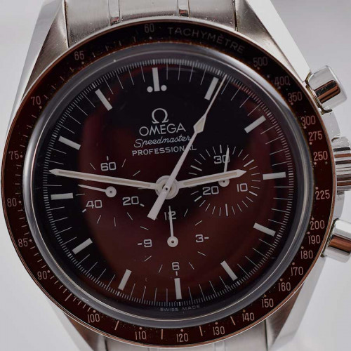 omega speedmaster 2005