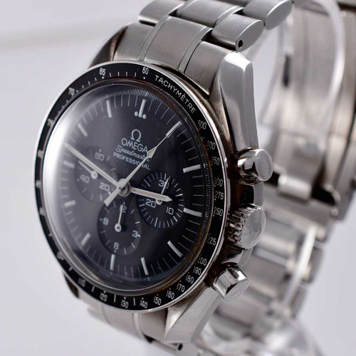 omega speedmaster 2005