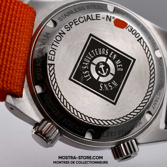 Montre discount mat snsm